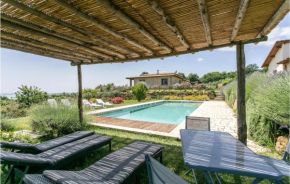 Stunning home in Gradooli with Outdoor swimming pool, WiFi and 5 Bedrooms Gradoli